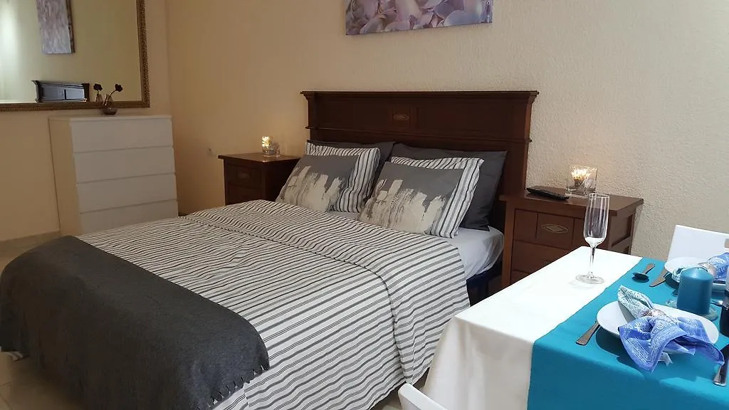 Atlantic Royal Studio Apartment Adeje Spain