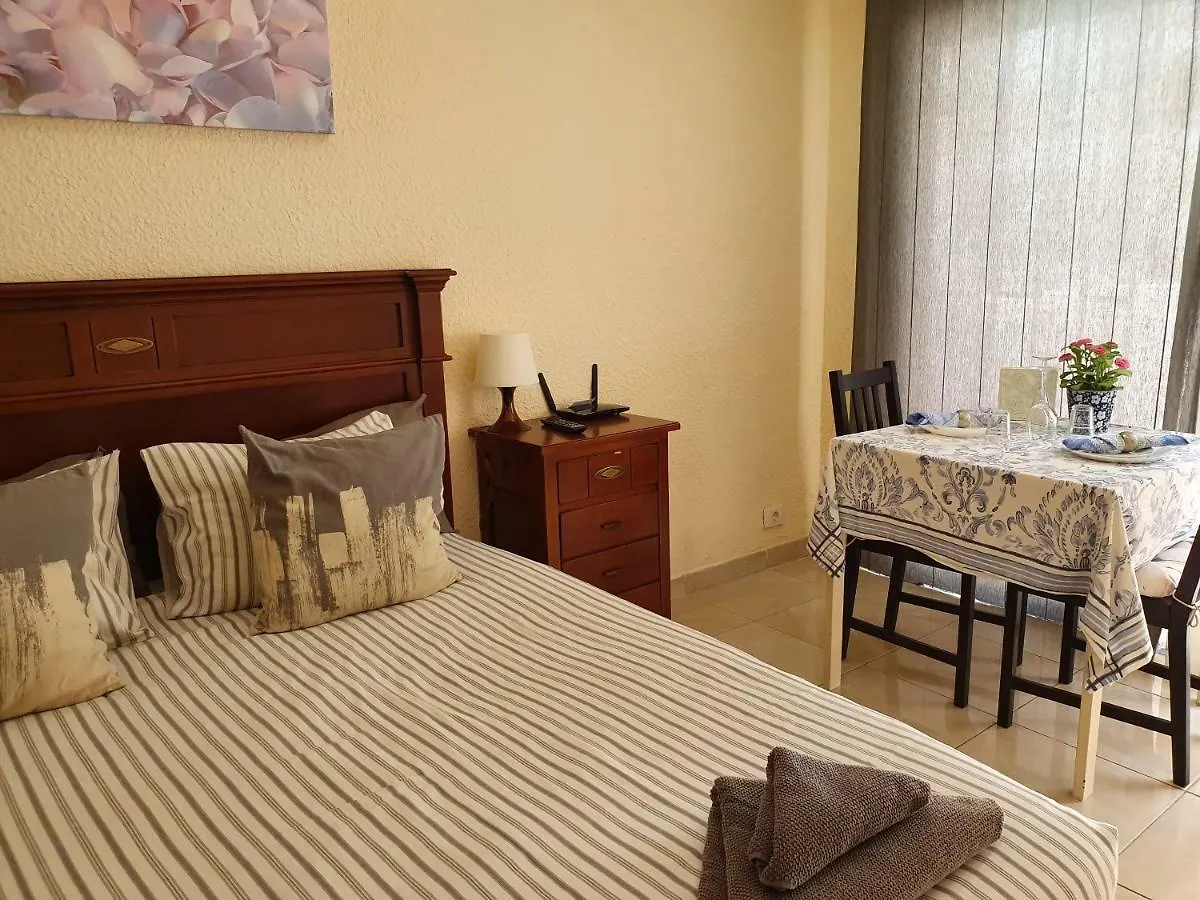 Atlantic Royal Studio Apartment Adeje